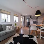 Hof Maiholm - Kaelberstall *